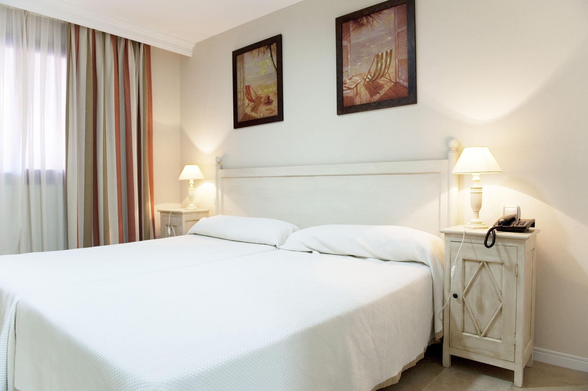Apartamentos Manilva Green Exterior photo