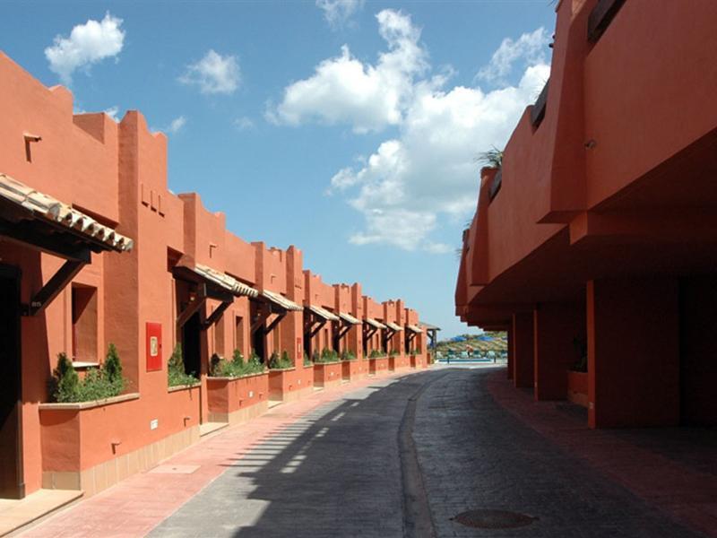 Apartamentos Manilva Green Exterior photo